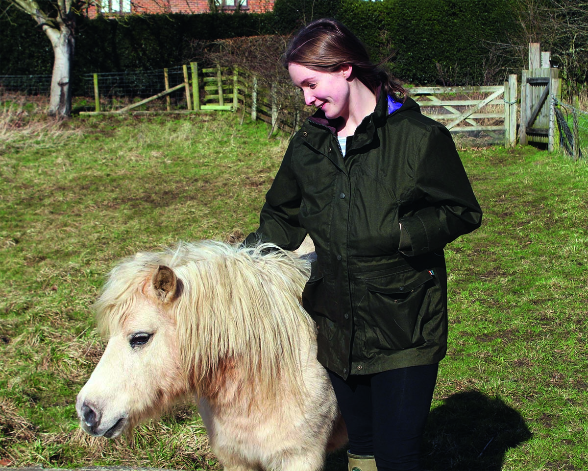 Alan Pain's Fernley Field Coat review - Vimarsana News