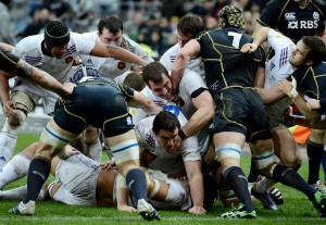 A melee at the breakdown: France are fond of piling in