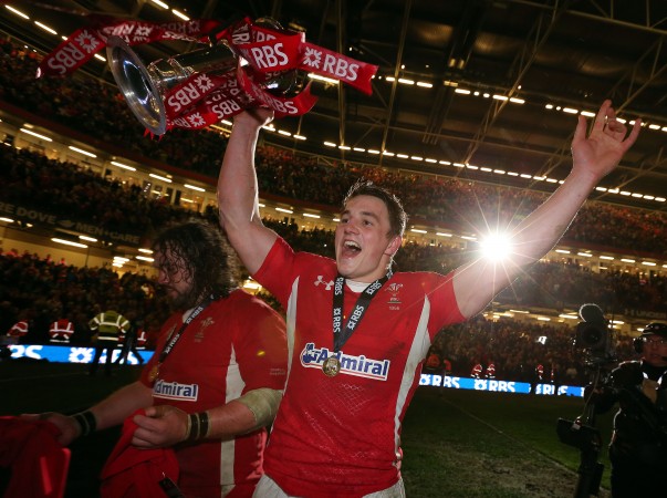 Plenty to chear about: Jonathan Davies celebrates in 2013 (pic courtesy of Inpho)