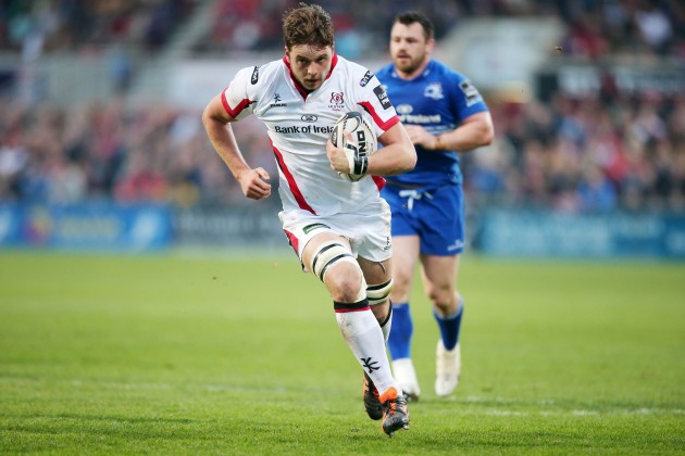 Ulster's star: Iain Henderson heads for the try-line during the win over Leinster. (Photo: Inpho) 