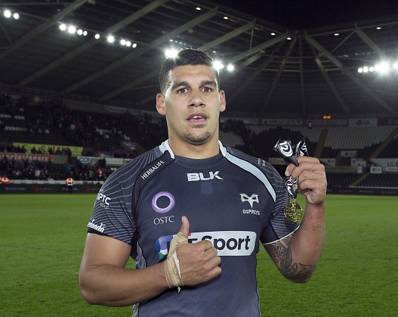 Top man: Josh Matavesi with his Man of the Match award. (Photo: Inpho)