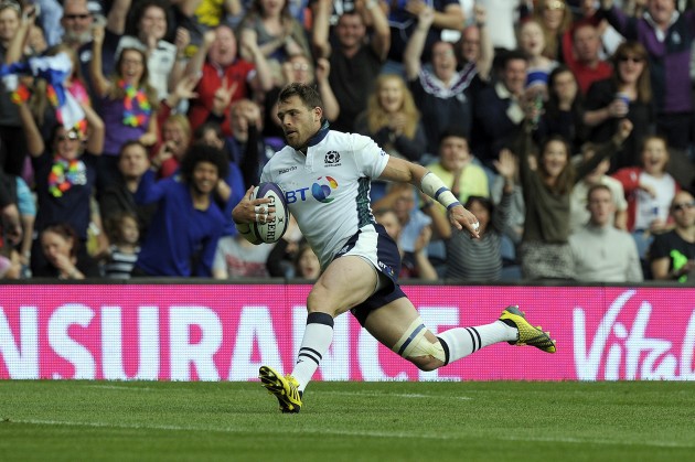 Wise old head: Sean Lamont put in a strong display against Italy