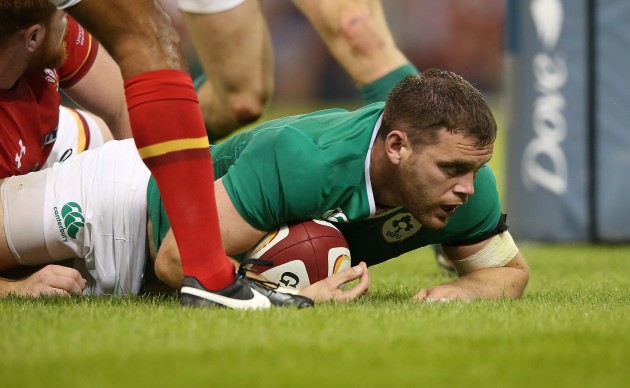 Darren Cave centre for Ireland 2015 World Cup