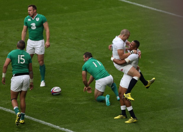 Where to look?: Ireland looked vulnerable during the warm-ups