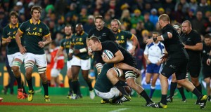 Epic rivalry: New Zealand and South African players battle during The Castle Lager Rugby Championship 2015. Photo: Getty Images