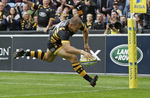 Jimmy Gopperth scores