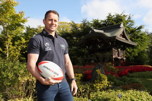WATCH: Shane Williams and Andy Powell try Sumo Wrestling
