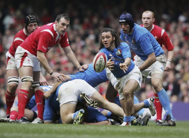 Six Nations Wales v Italy preview Paul Griffen passes during the 2006 draw