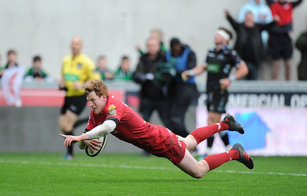 Scarlets and Wales fly-half Rhys Patchell