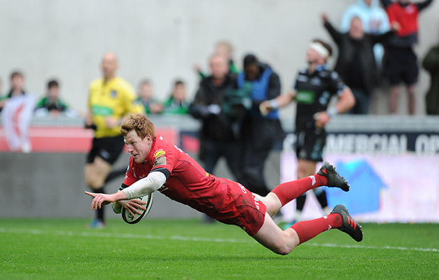 Scarlets and Wales fly-half Rhys Patchell