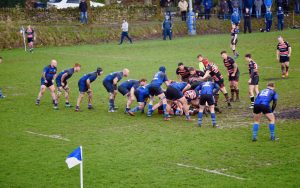Glossop rugby team defending