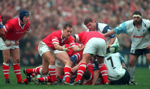 Ulster scrum-half Andy Matchett v Colomiers, 1999