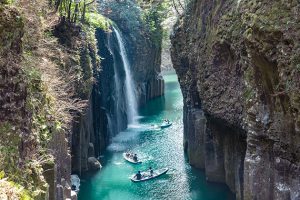 Japan 2019 Travel Guide: Takachiho