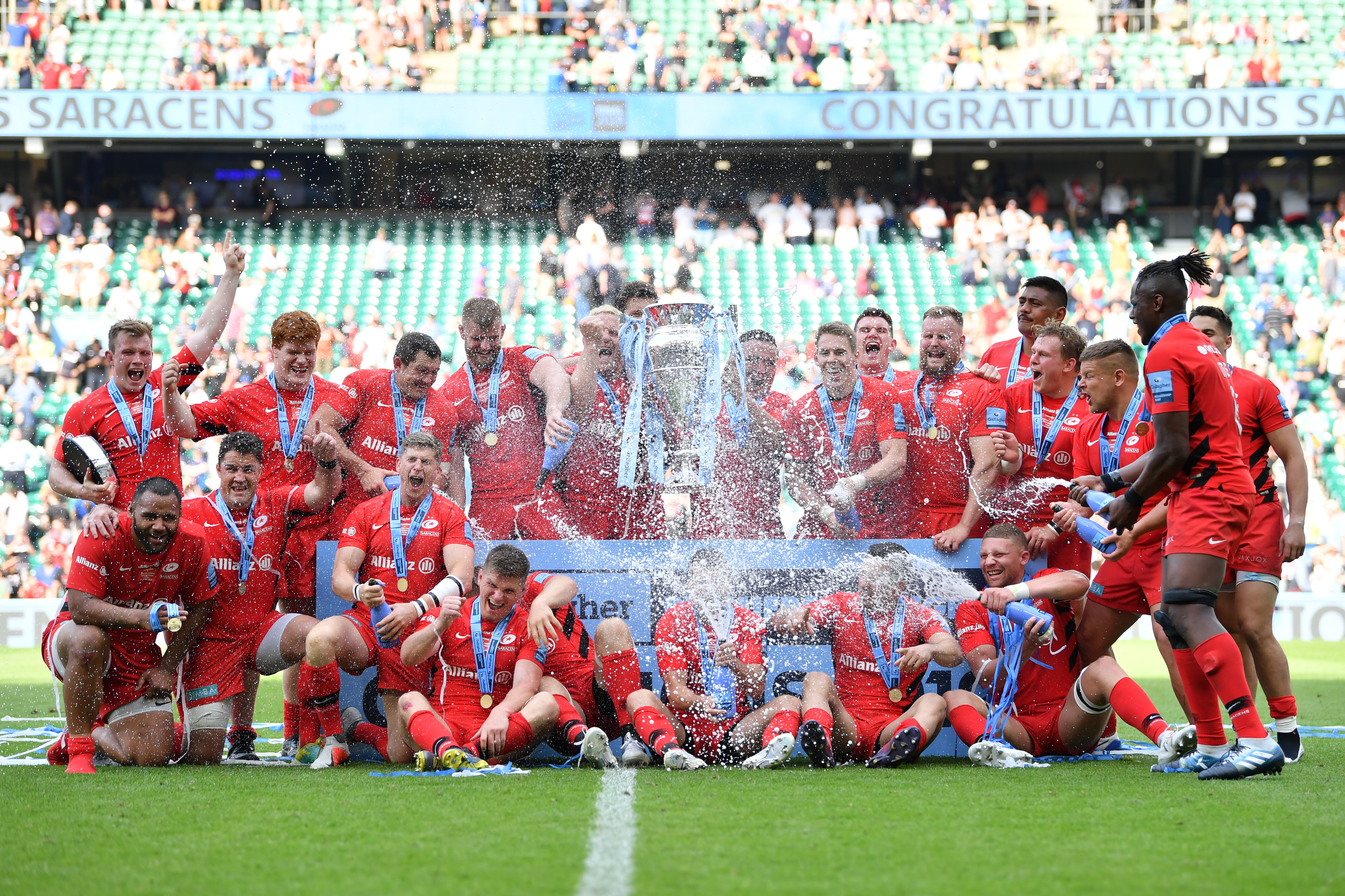 Saracens celebrate winning the 2018-19 Premiership