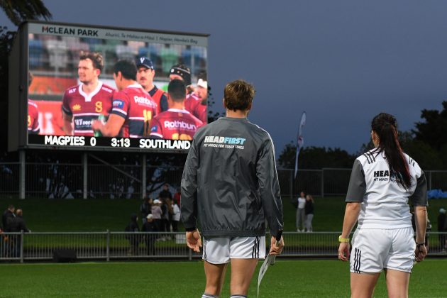 Face-off on slow-motion replays