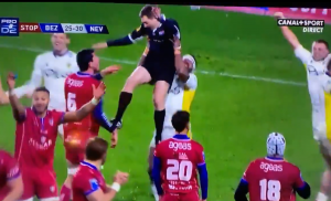 Nevers wing red carded for lifting referee in celebration