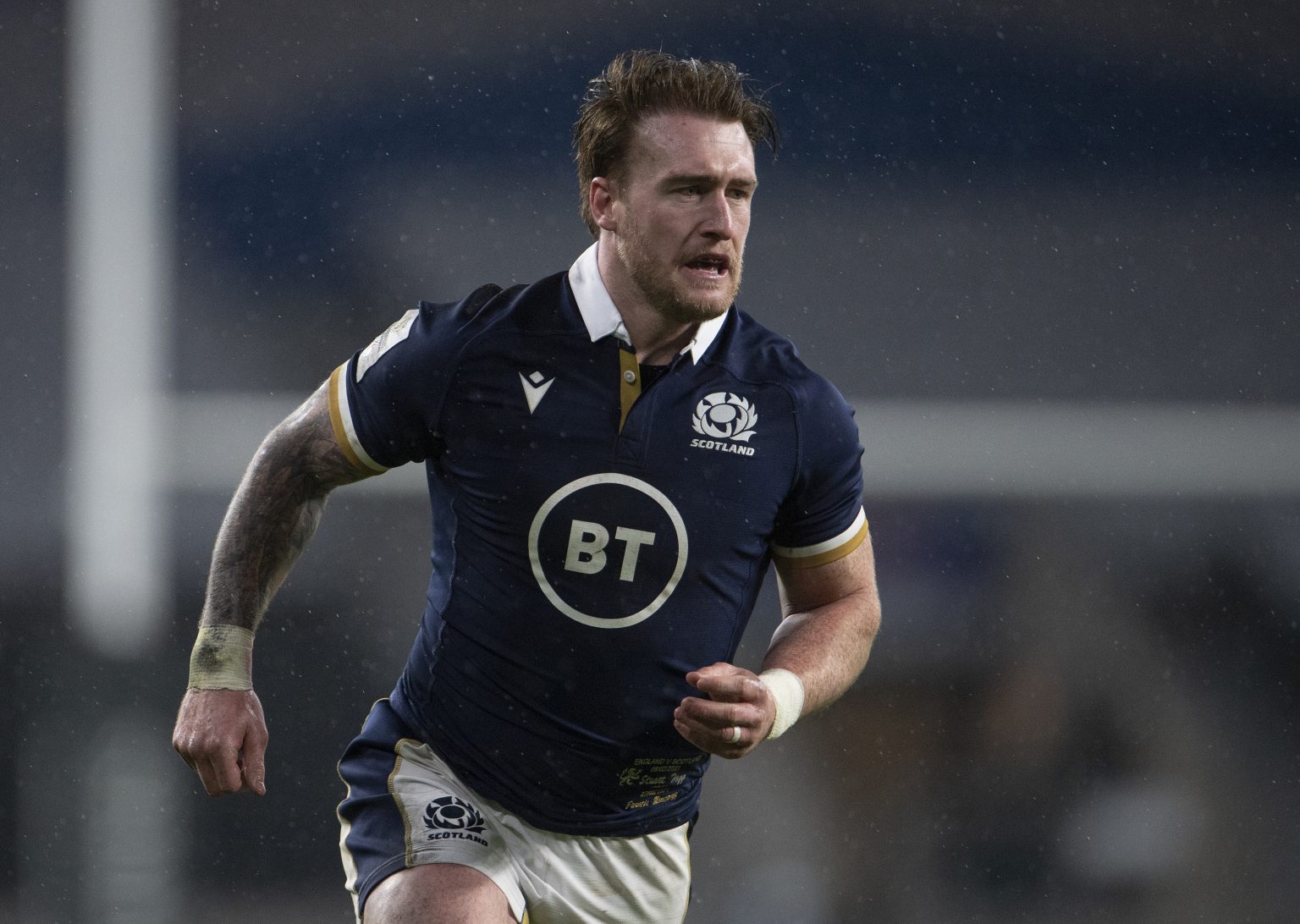 Stuart Hogg starts at fly-half for the first time for Scotland - Rugby ...