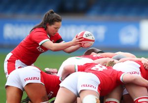 Wales scrum-half Meg Davies