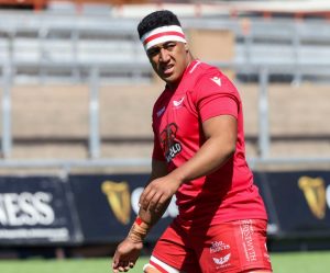 Scarlets back-row Carwyn Tuipulotu