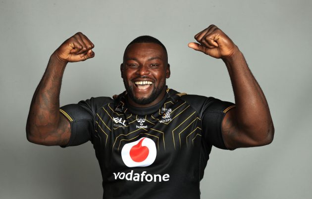 Wasps prop Biyi Alo