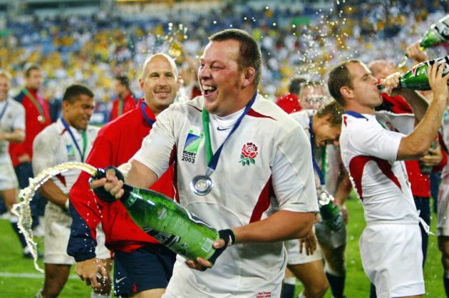 Steve Thompson celebrates winning the World Cup in 2003