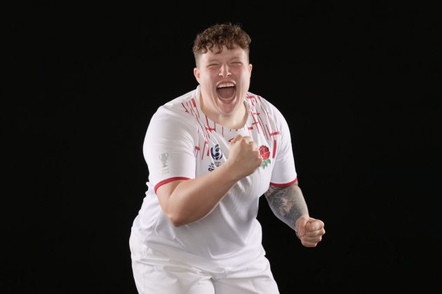 Red Roses prop Hannah Botterman