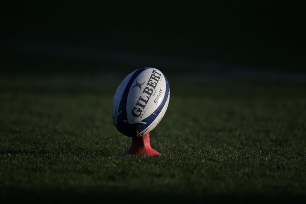 Spectator stabs rugby player