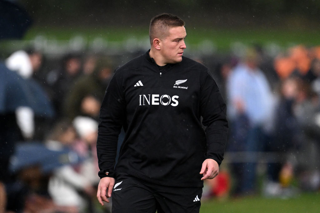 New Zealand choose 6-2 bench split to take on South Africa