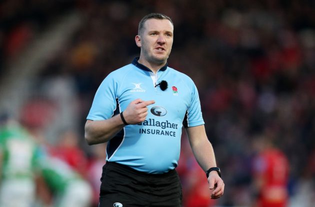 Referee Tom Foley