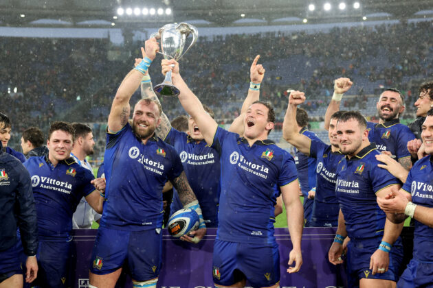 Italy captain Michele Lamaro lifts the Cuttitta Cup with his teammates after beating Scotland in the 2026 Six Nations