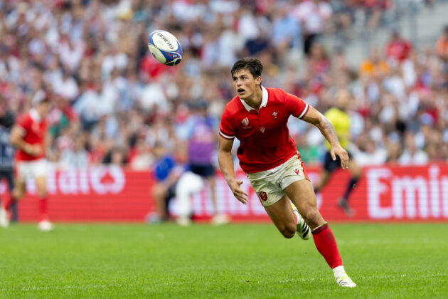 Wales' Louis Rees-Zammit watches the ball during his team's quarter-final against Argentina during the 2023 Men’s Rugby World Cup