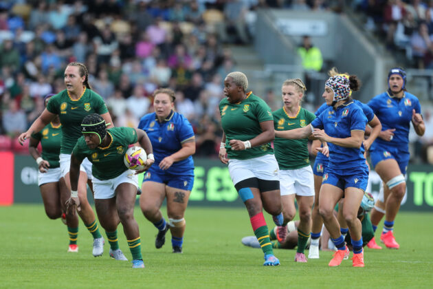 South Africa’s Zintle Mpupha carries the ball during the August 2025 match against Italy in the Women’s Rugby World Cup