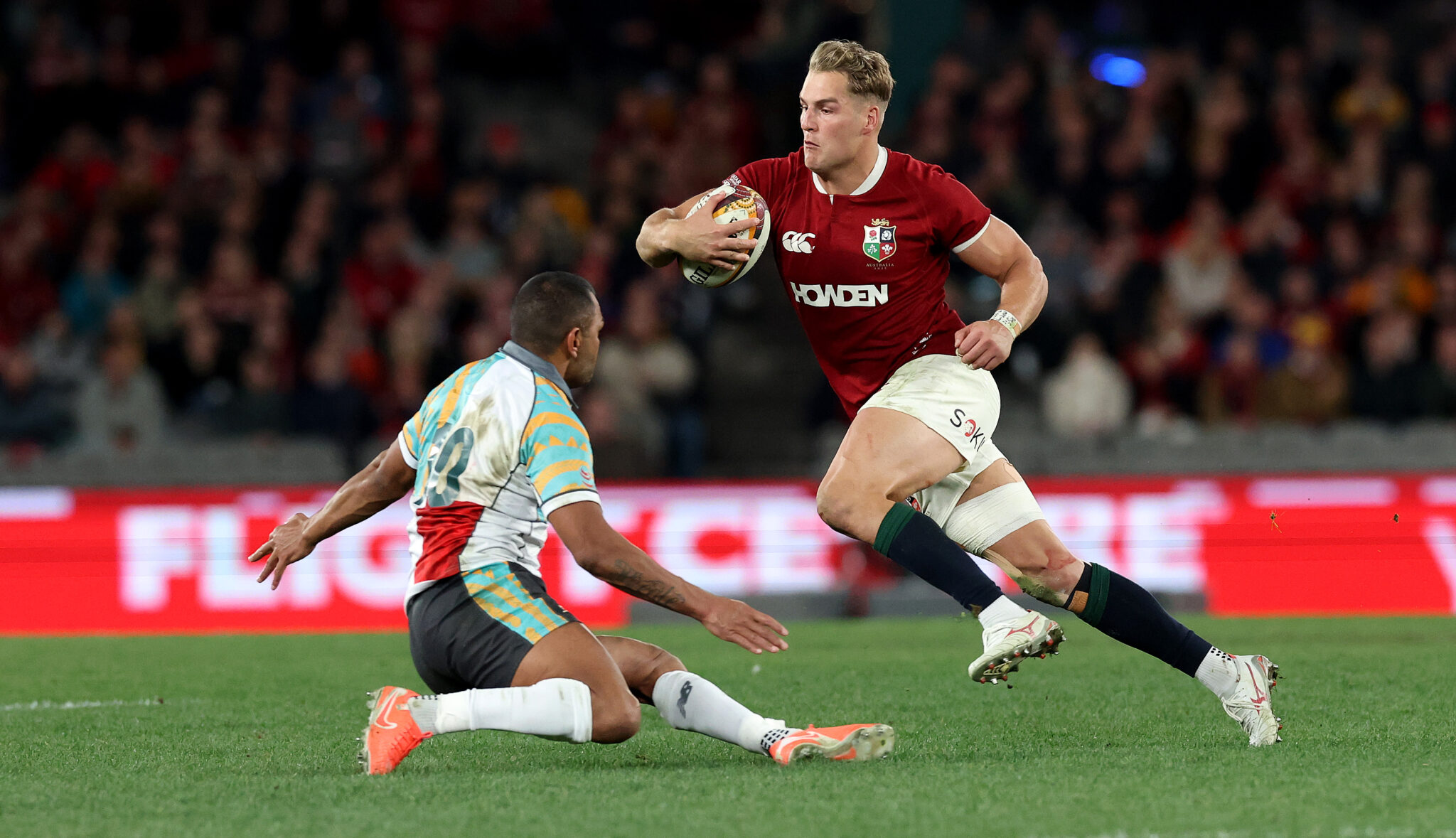 Who is the leading try scorer on the British & Irish Lions tour?