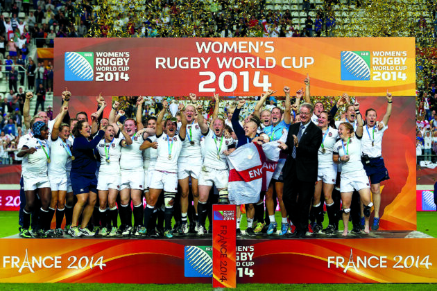 England celebrate after winning the IRB Women's Rugby World Cup 2014 Final. (Photo by Jordan Mansfield/Getty Images)