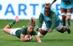South Africa's Nadine Roos touches down a try in her side's victory against Italy during the 2025 Women’s Rugby World Cup pool stages.
