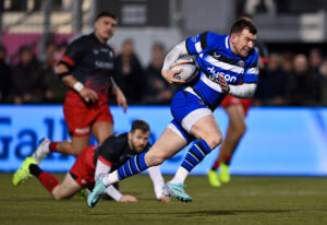 Bath's Ben Spencer runs with the ball during his team's November 2025 Gallagher PREM match against Saracens.