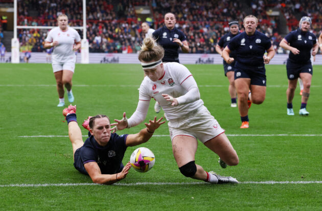 England's Megan Jones races Scotland's Emma Orr to touchdown the ball during their teams' 2025 World Cup quarter-final