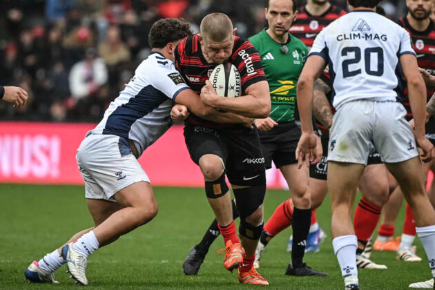 Jack Willis of Toulouse runs into a tackle during his team's March 2026 Top 14 match against Montpellier