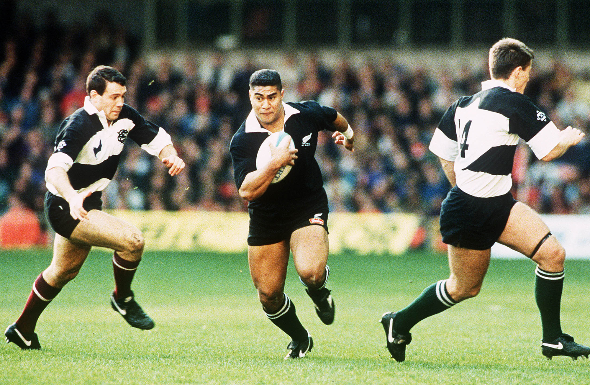 Va'aiga Tuigamala in action for the All Blacks against the Barbarians in Cardiff in 1993
