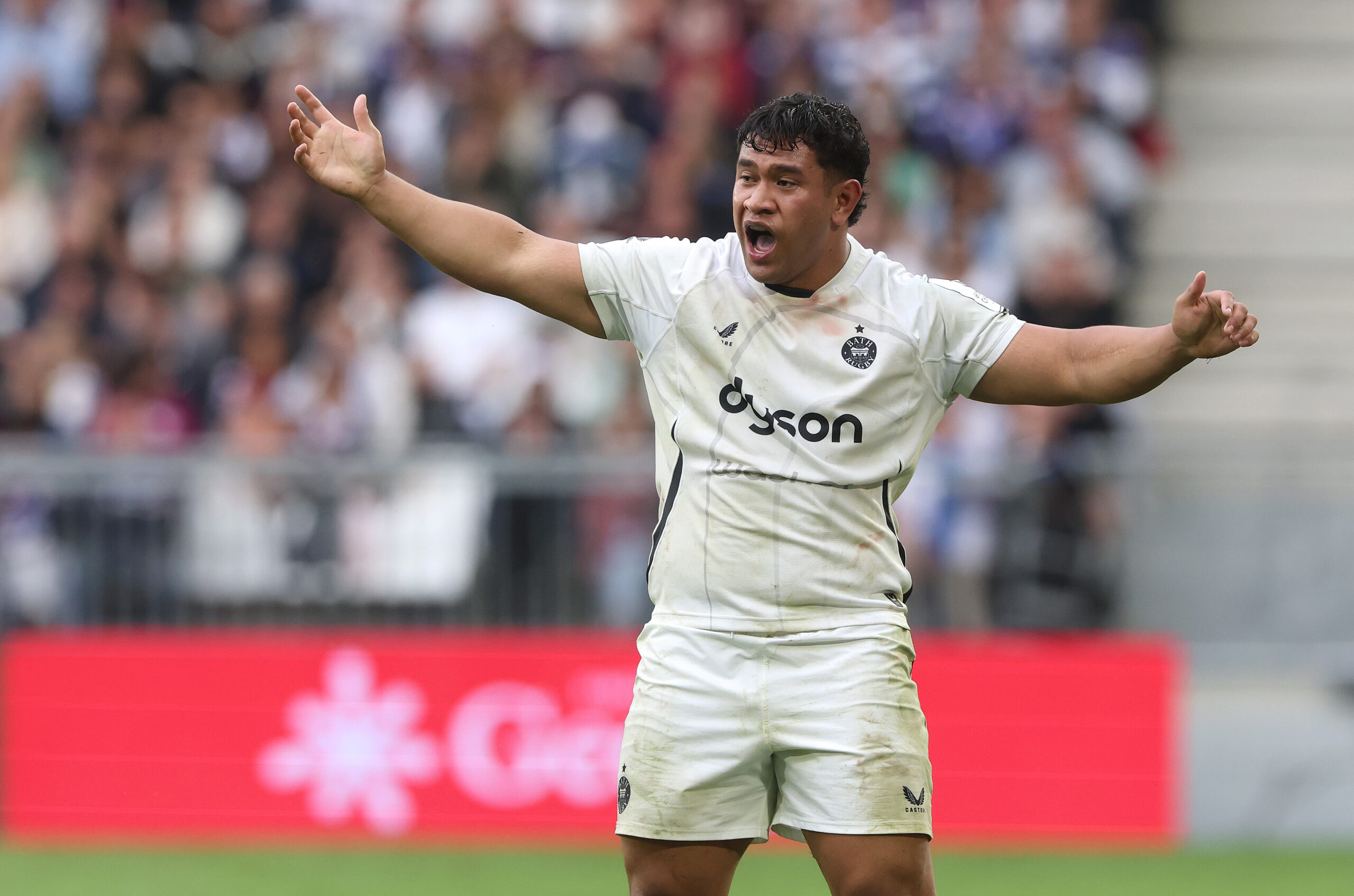     Kepu Tuipulotu has decided to play for England via Wales. (Photo by David Rogers/Getty Images)